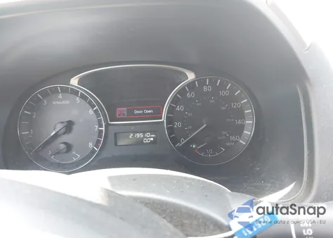 2013 Nissan Pathfinder Platinum z USA, uszkodzony, nr VIN 5N1AR2MM1DC641502